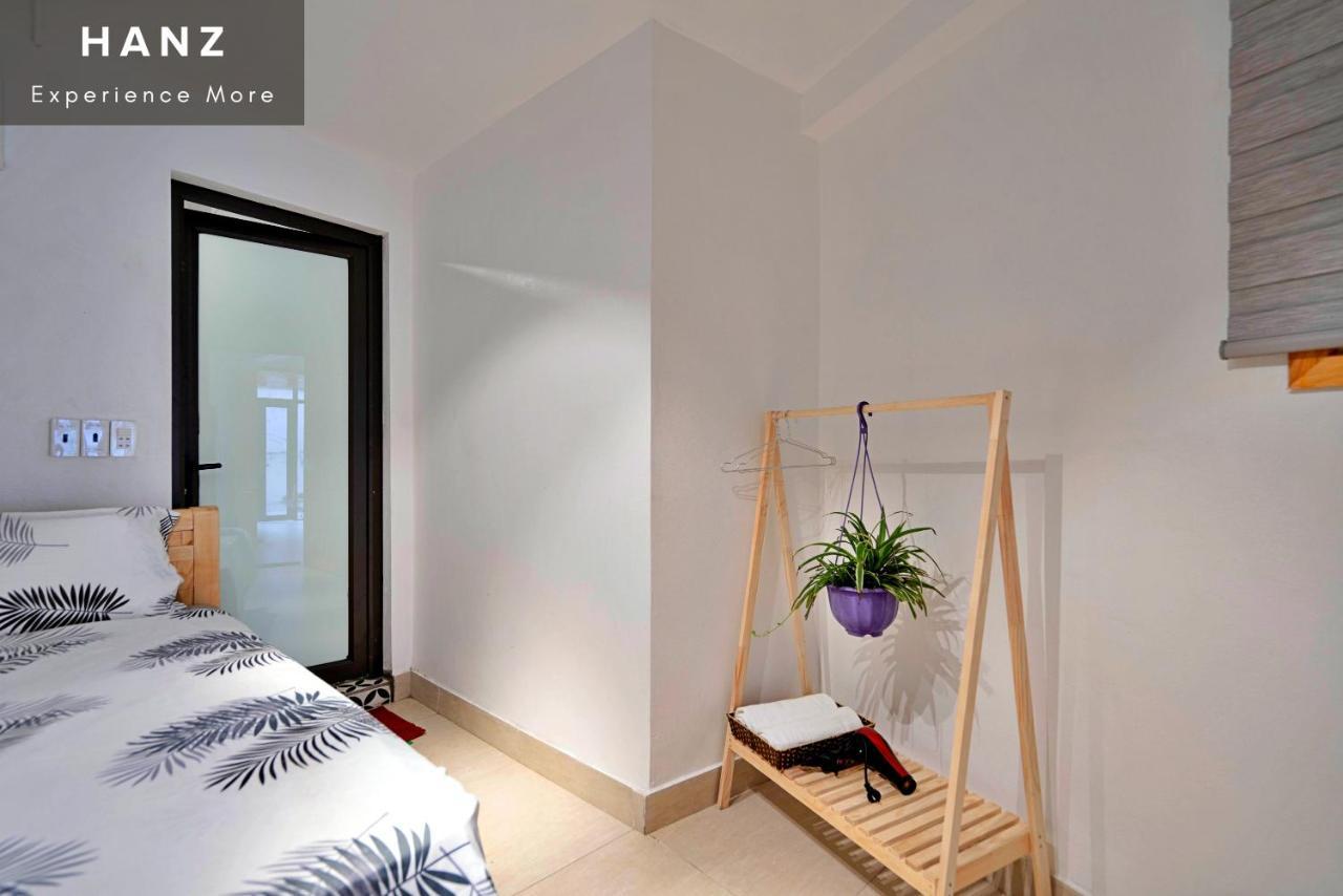 Private Room In Halong City Center - Hanz Almor1 Халонг Номер фото